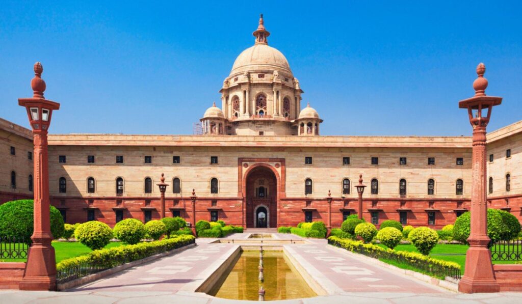 Rashtrapati Bhawan Delhi – One Day Sightseeing Tour by Car