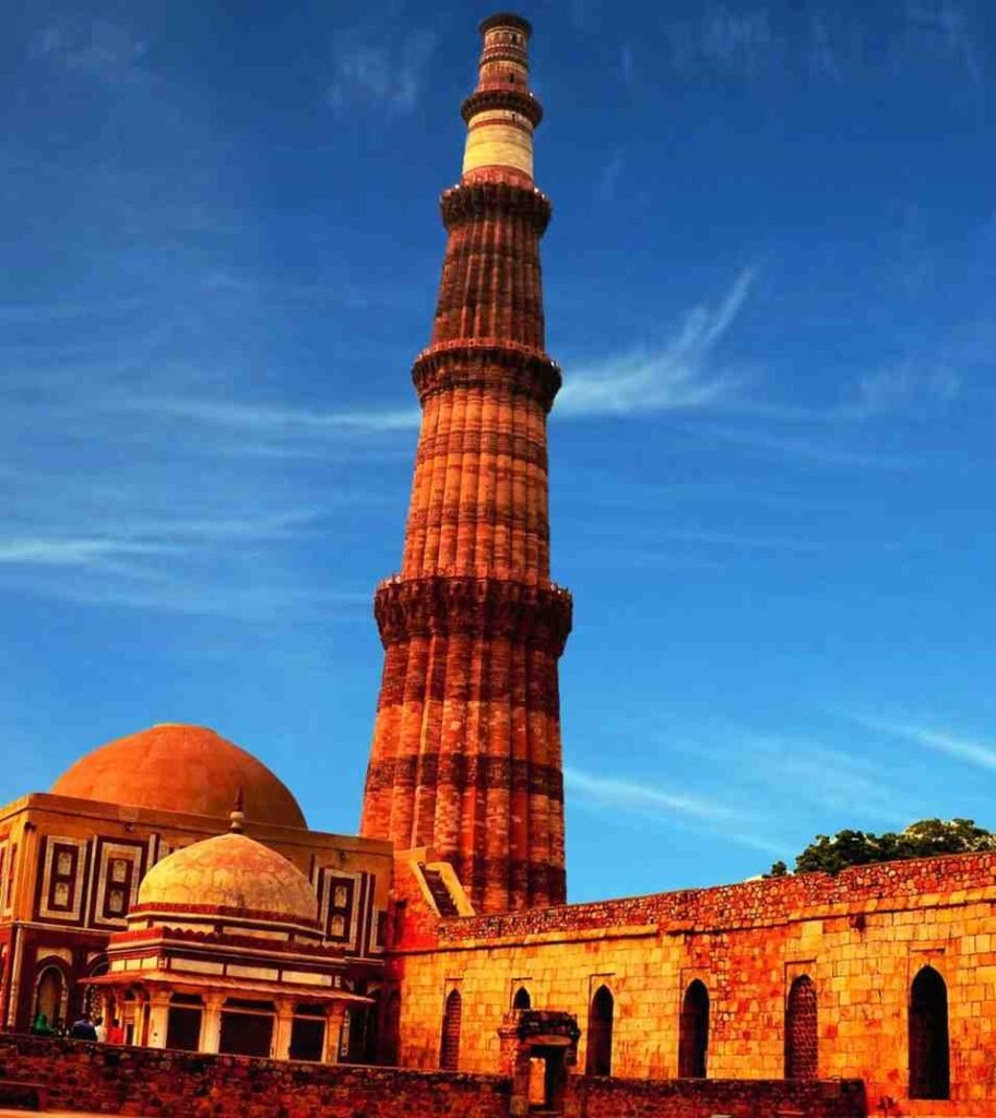 Reliable Taxi Service in Delhi NCR – Local & Outstation Rides