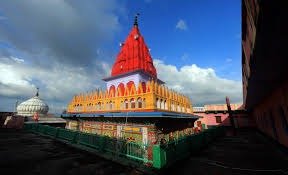 Hanuman Garhi Temple Ayodhya during one day Lucknow to Ayodhya cab