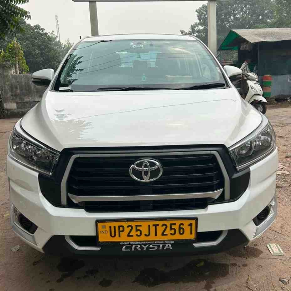 Agra cab service for local sightseeing, Taj Mahal visit, airport transfers, railway station pickup