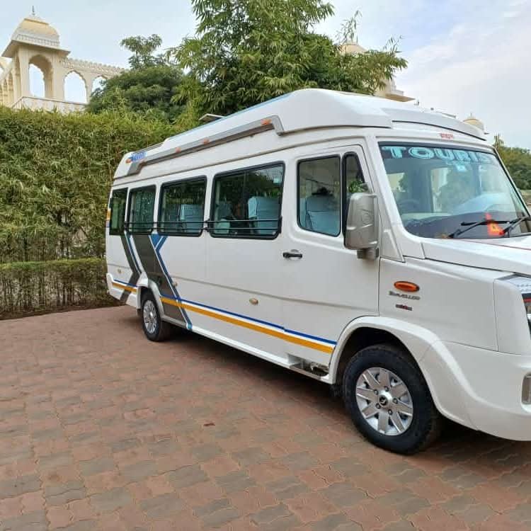 gurgaoon tempo traveller