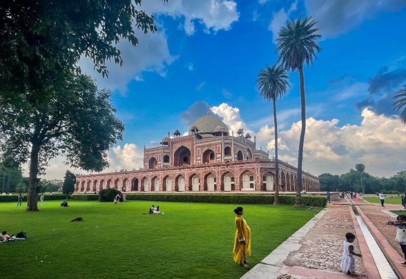 humayuns-tomb- tour and travel delhi humayuns-tomb- tour and travel delhi