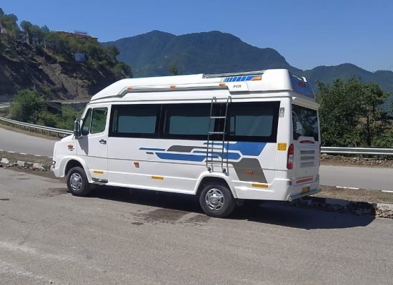 Tempo Traveller on rent in Delhi for local sightseeing and outstation trips.